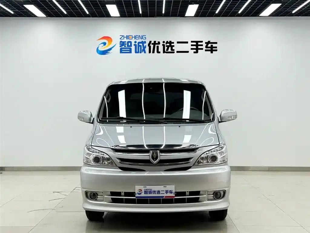 Grace 2010 2.4L-3rd Generation Premium Standard 9-seater 4RB2 — миниатюра 2