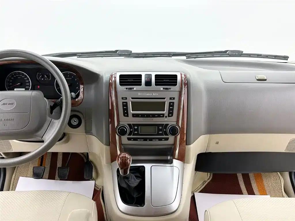 Grace 2010 2.4L-3rd Generation Premium Standard 9-seater 4RB2 — миниатюра 18