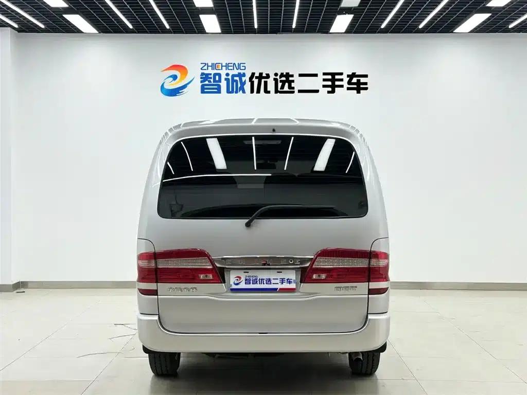 Grace 2010 2.4L-3rd Generation Premium Standard 9-seater 4RB2 — миниатюра 4