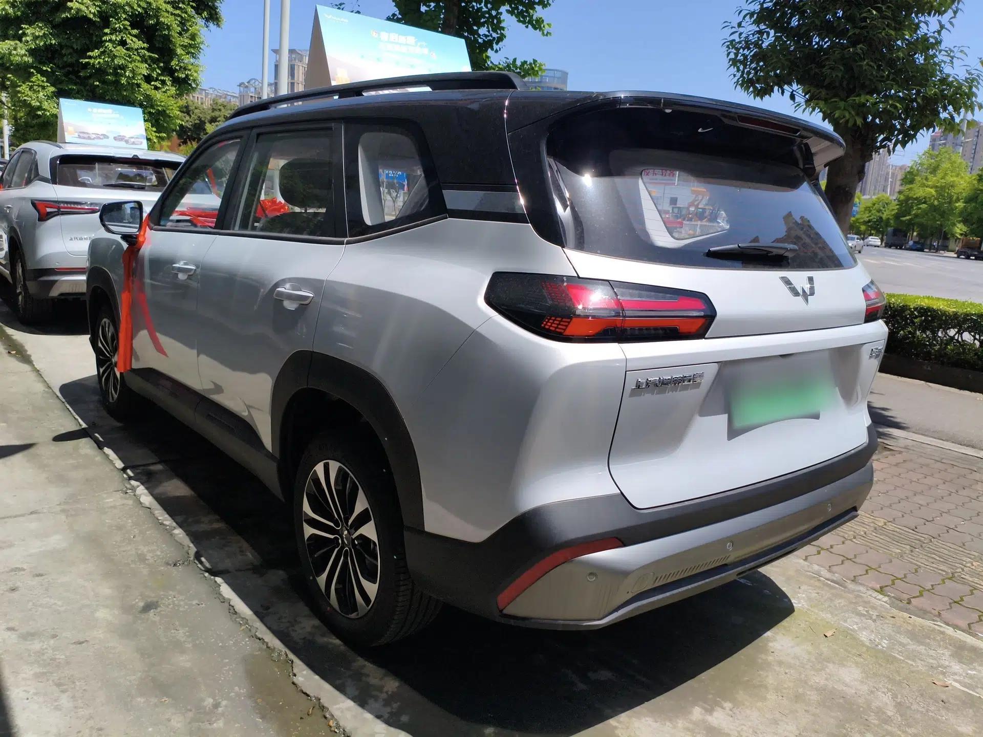 Wuling Starlight 560 2026 1.5T CVT Elite Edition — миниатюра 4