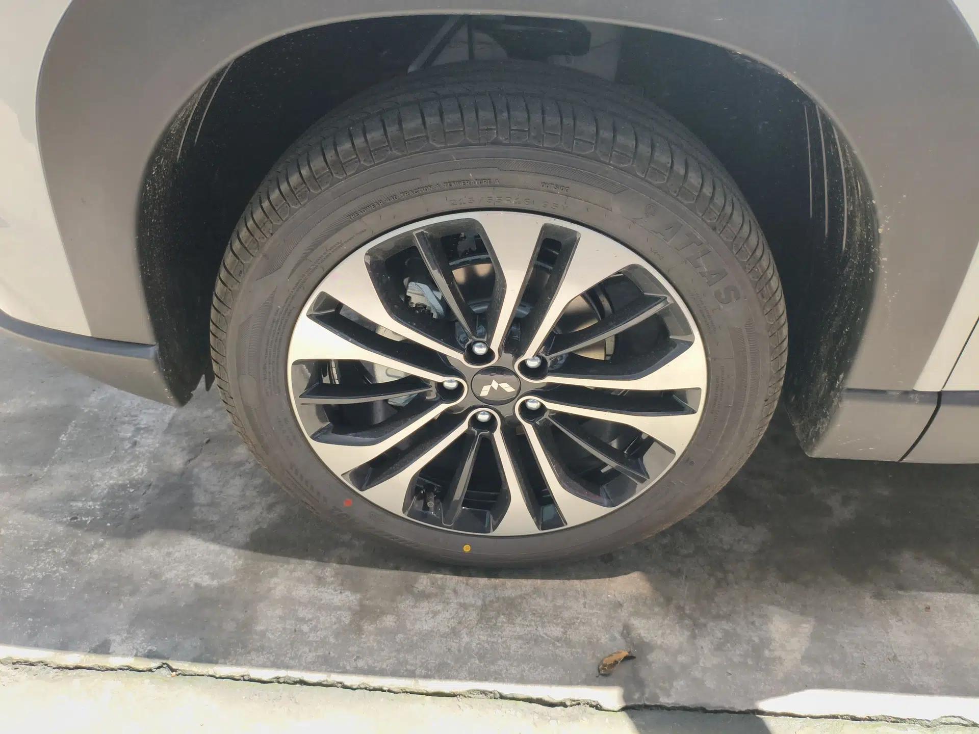 Wuling Starlight 560 2026 1.5T CVT Elite Edition — миниатюра 8