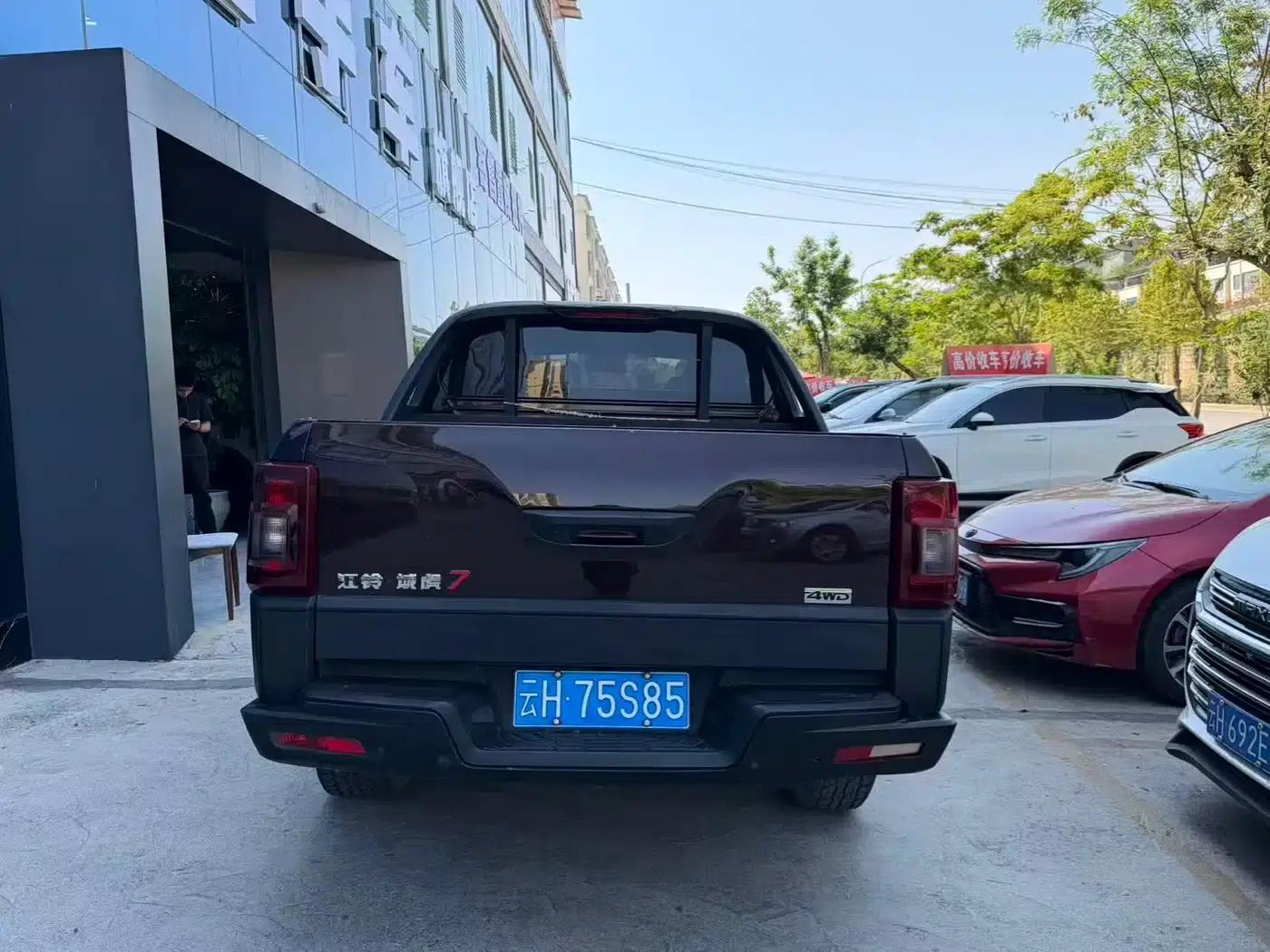 Yuhu 7 2022 2.0T Manual Diesel 4WD Comfort Standard Wheelbase — миниатюра 8