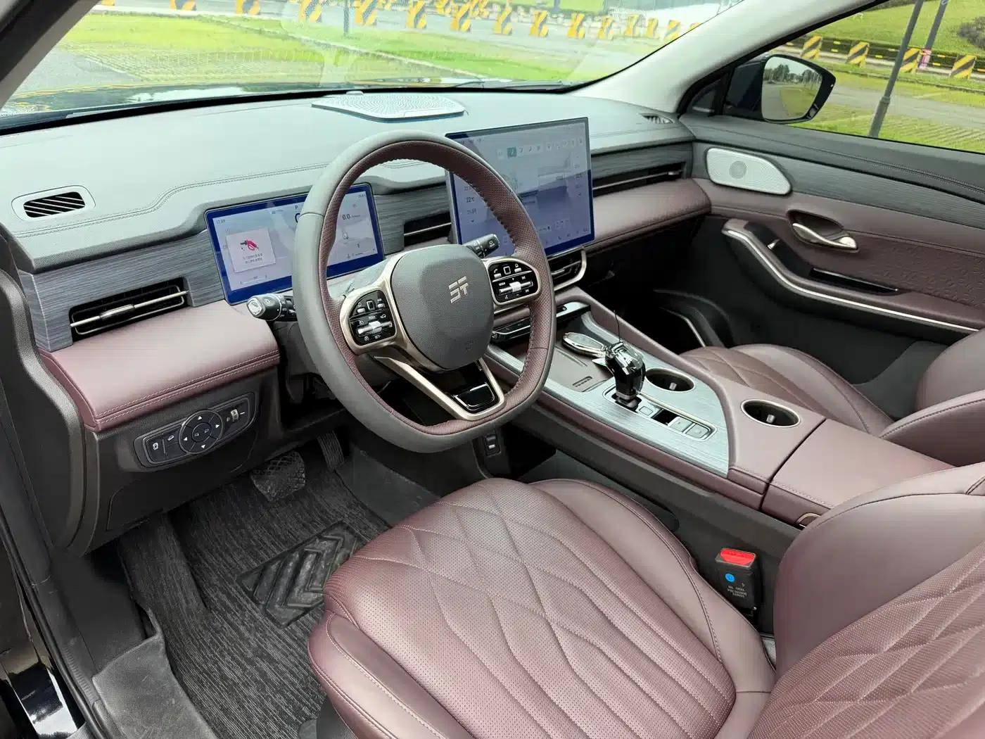 Jetour X90 PRO 2024 2.0T DCT Premium Edition 7-seater — миниатюра 13