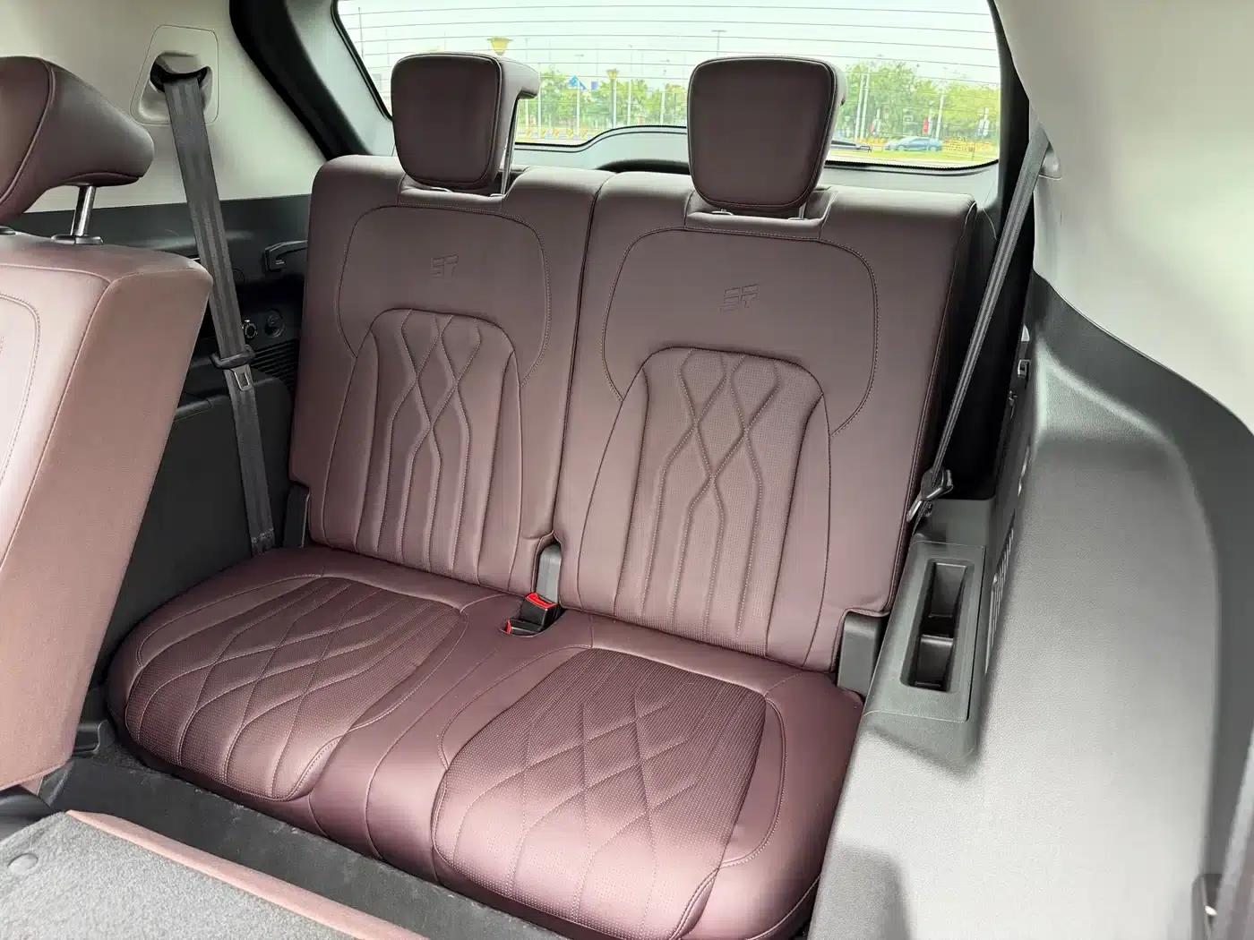Jetour X90 PRO 2024 2.0T DCT Premium Edition 7-seater — миниатюра 15