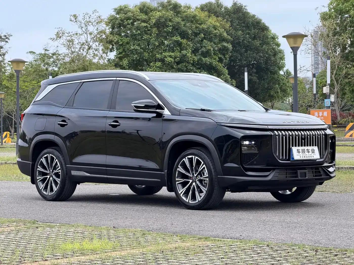 Jetour X90 PRO 2024 2.0T DCT Premium Edition 7-seater — миниатюра 3