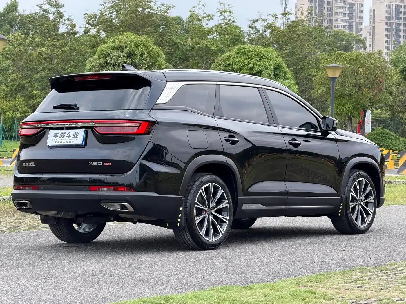 Jetour X90 PRO 2024 2.0T DCT Premium Edition 7-seater — миниатюра 8