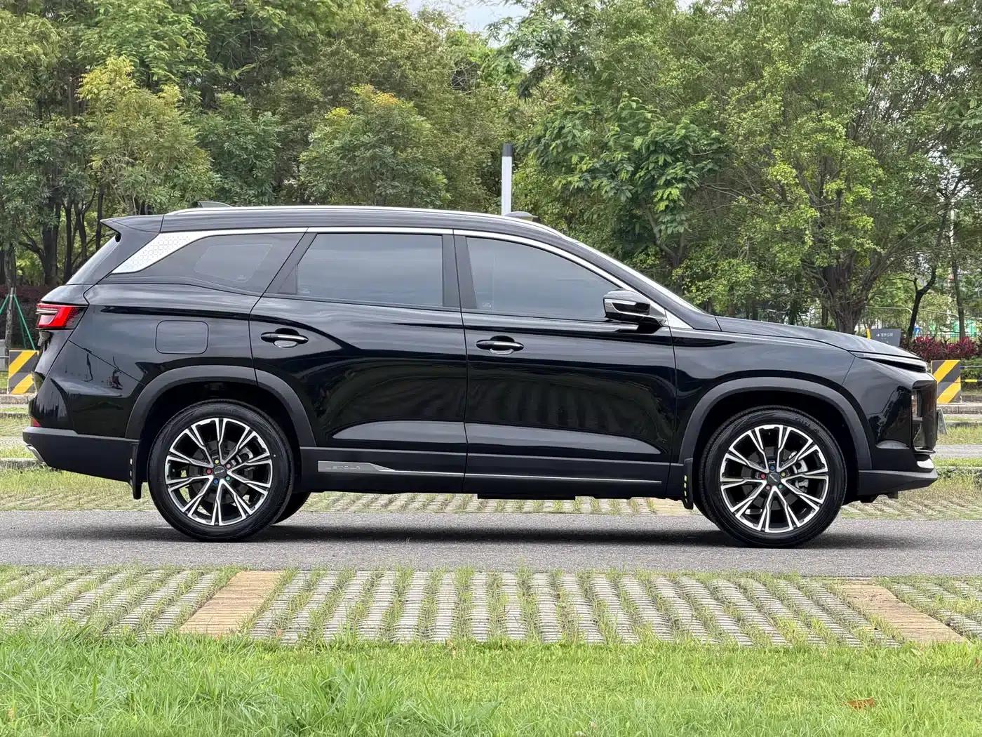 Jetour X90 PRO 2024 2.0T DCT Premium Edition 7-seater — миниатюра 10