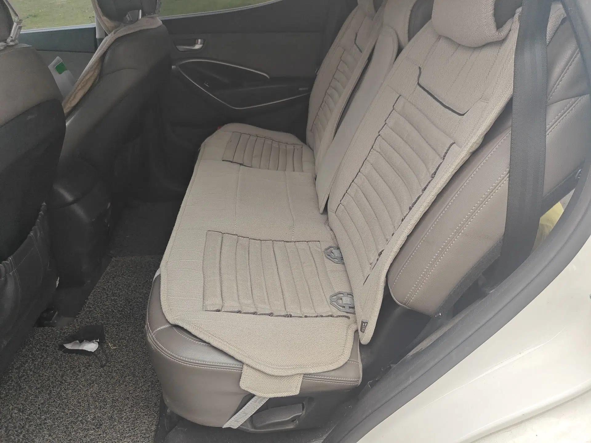 Hyundai Santa Fe Classic 2013 3.0L 4x4 Comfort Edition with Navigation 7 Seats Euro IV — миниатюра 18