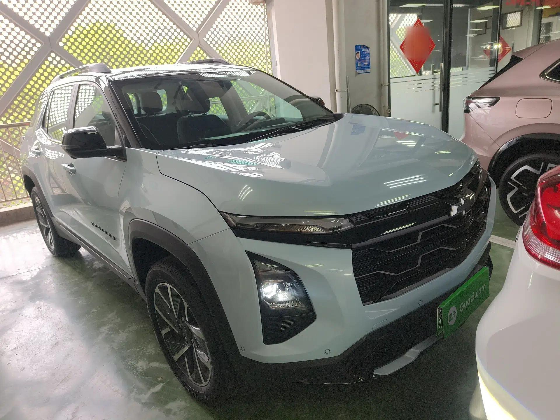 Chevrolet Equinox Plus 2024 102km RS Ultimate Edition — миниатюра 3