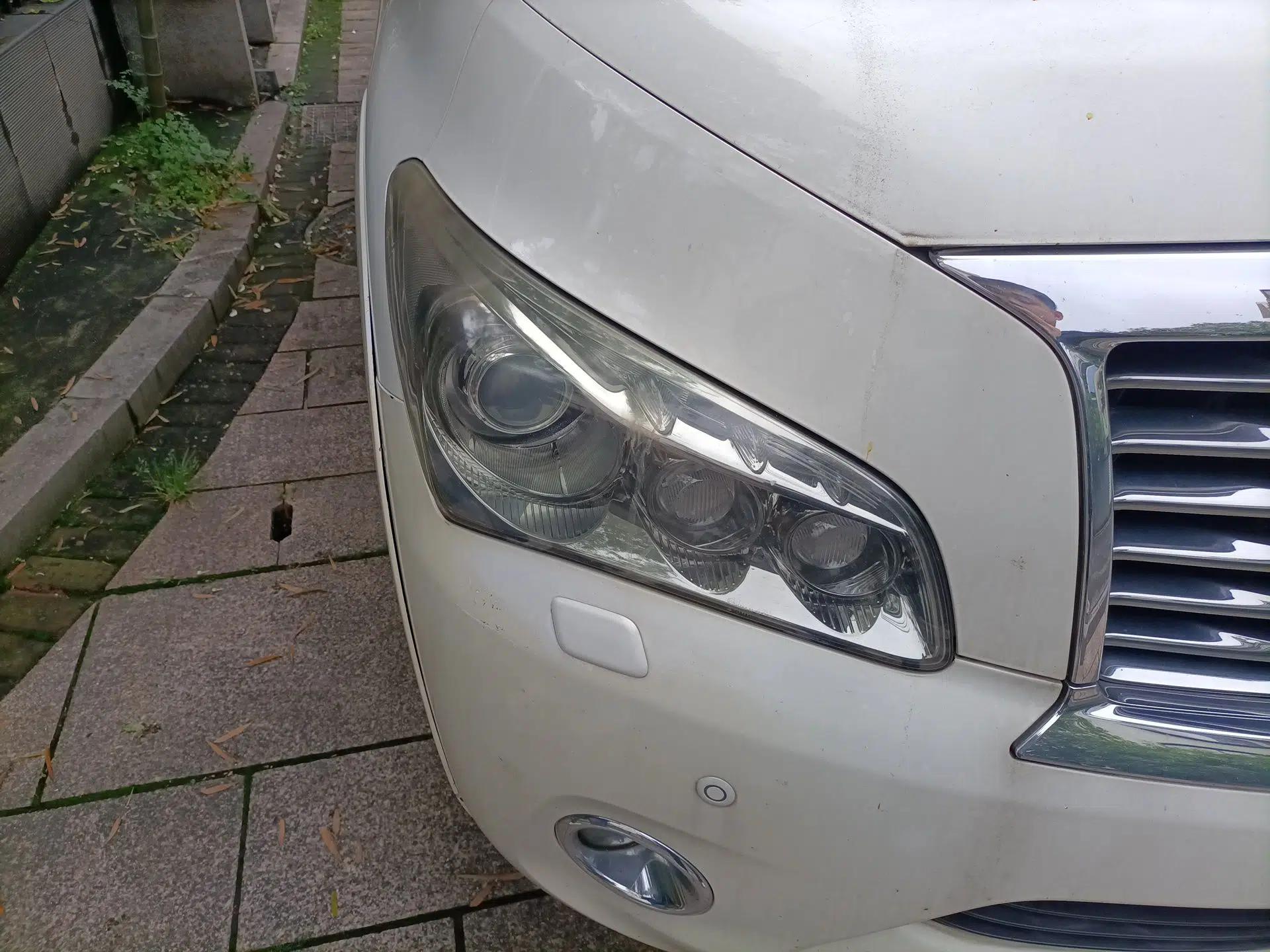 Infiniti QX80 2013 5.6L 4WD — миниатюра 7
