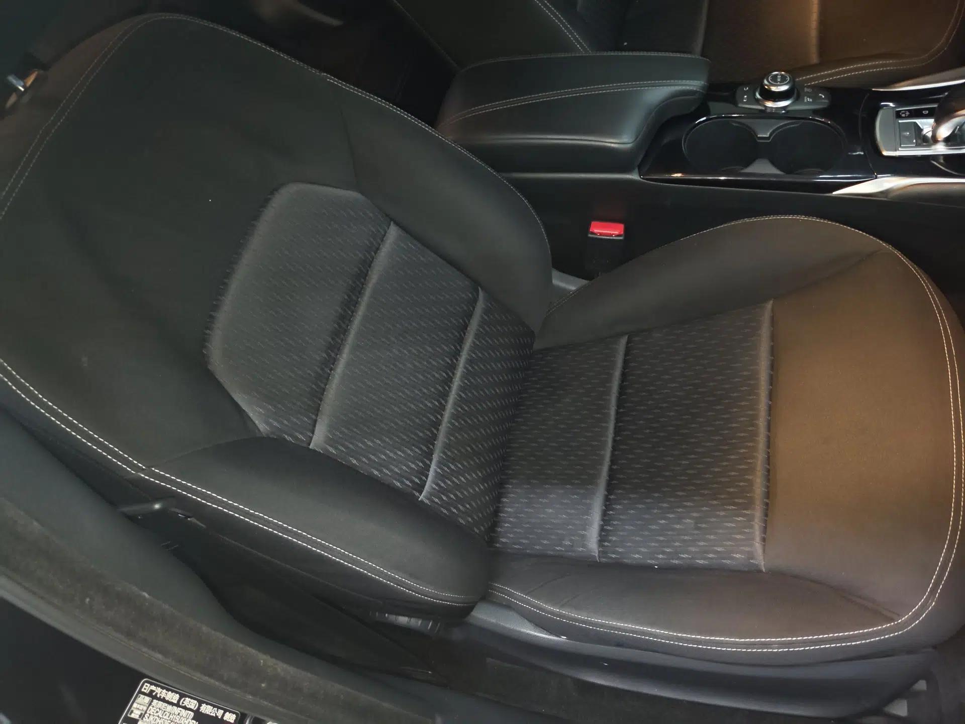 Infiniti QX30 2017 1.6T Two-Wheel Drive Fashion Edition — миниатюра 23