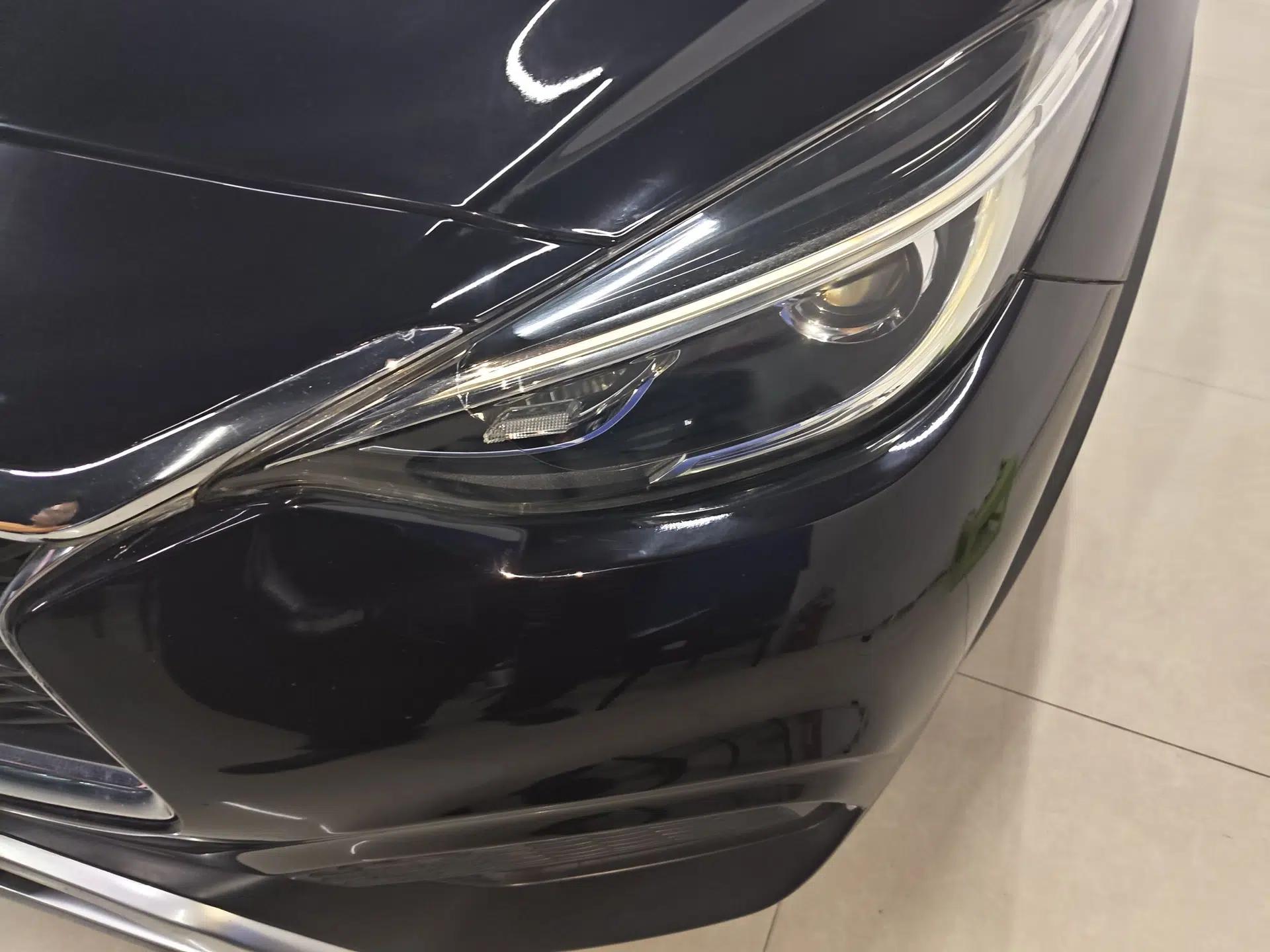 Infiniti QX30 2017 1.6T Two-Wheel Drive Fashion Edition — миниатюра 9