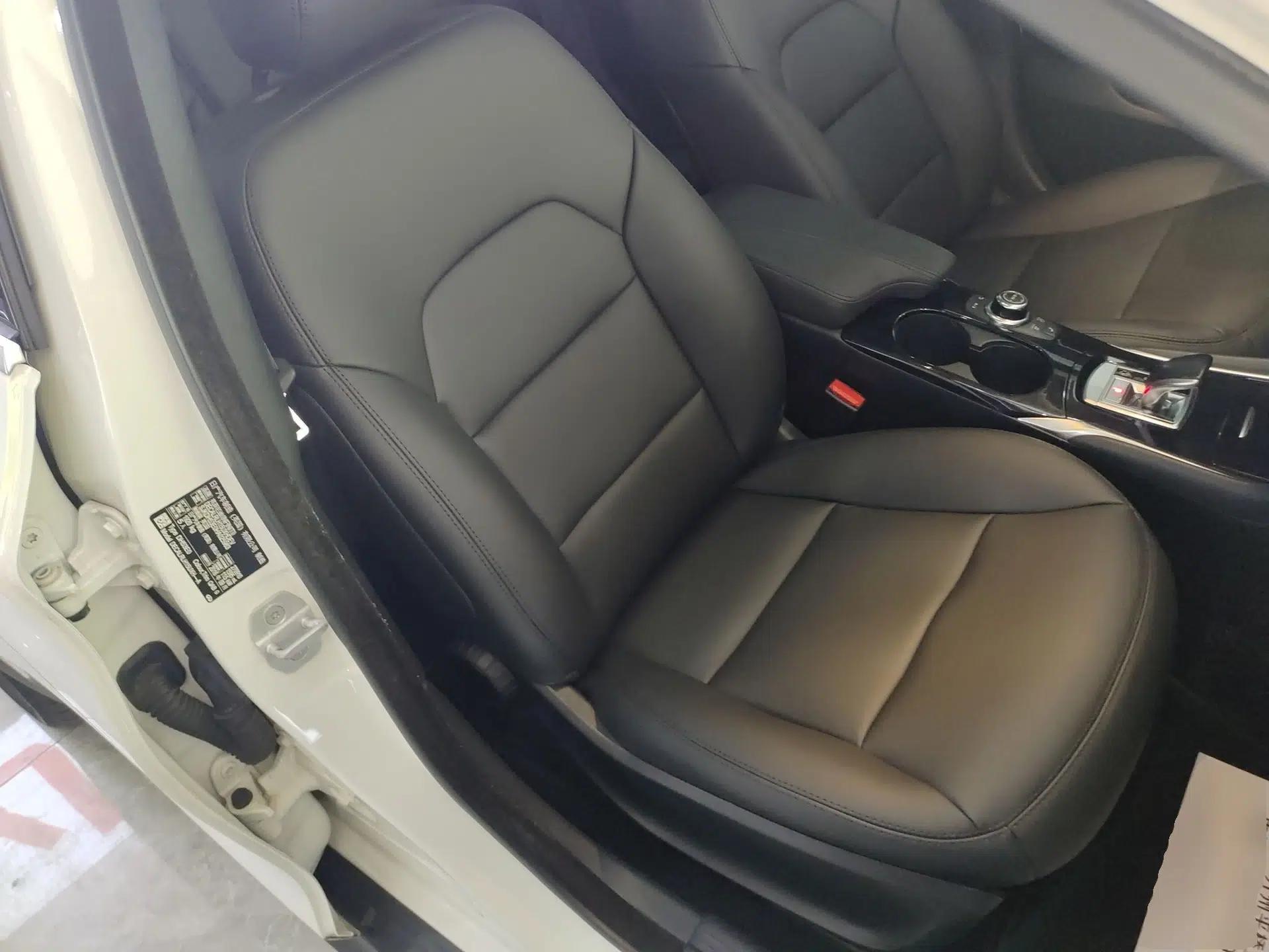 Infiniti QX30 2017 1.6T Two-Wheel-Drive Sport Edition — миниатюра 23
