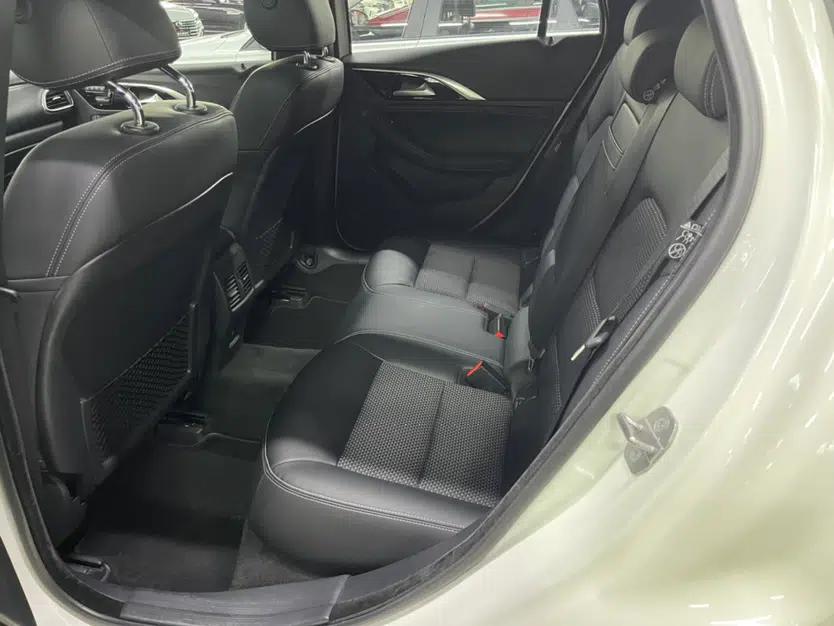 Infiniti QX30 2018 1.6T Two-Wheel Drive Sport Edition — миниатюра 12