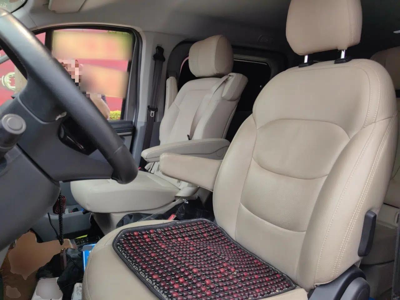 Iveco Fidato 2023 C30 Passenger Van 2.0T 93kW Manual Transmission Xingtu Edition Low Roof — миниатюра 16
