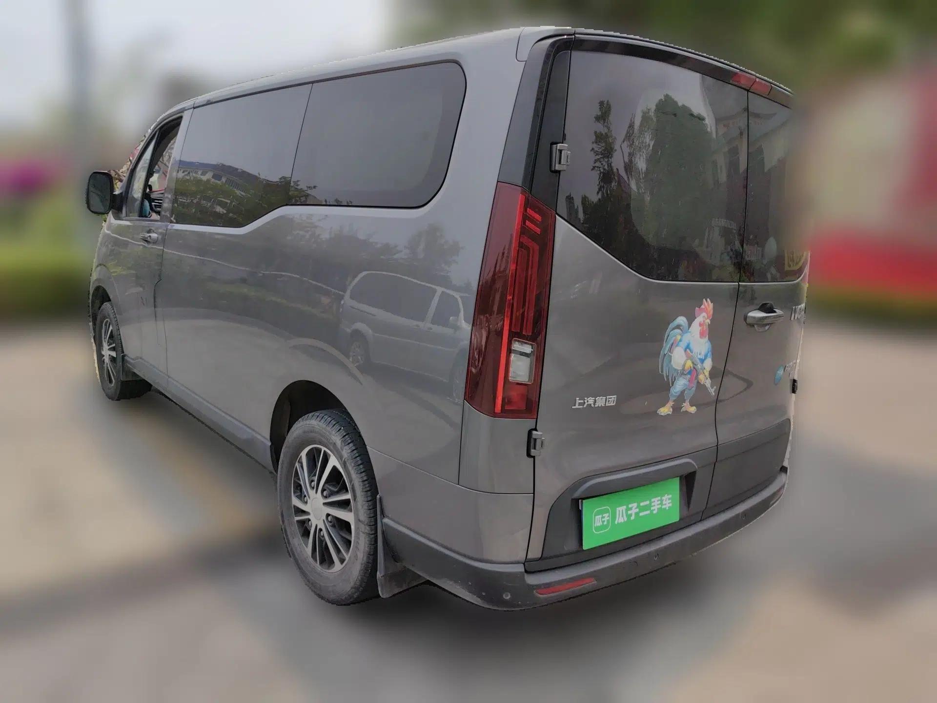 Iveco Fidato 2023 C30 Passenger Van 2.0T 93kW Manual Transmission Xingtu Edition Low Roof — миниатюра 4