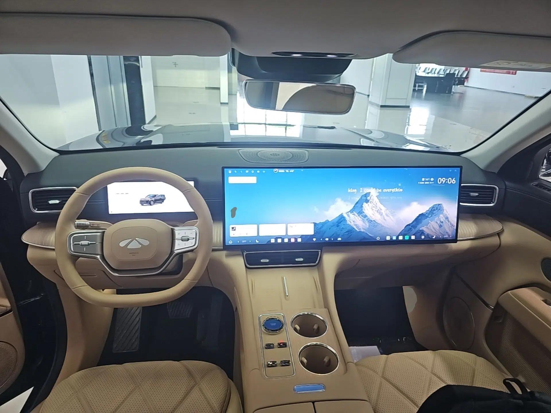 Chery T11 2026 Model 220 All-Wheel Drive Dual IMAX Theater Edition — миниатюра 13