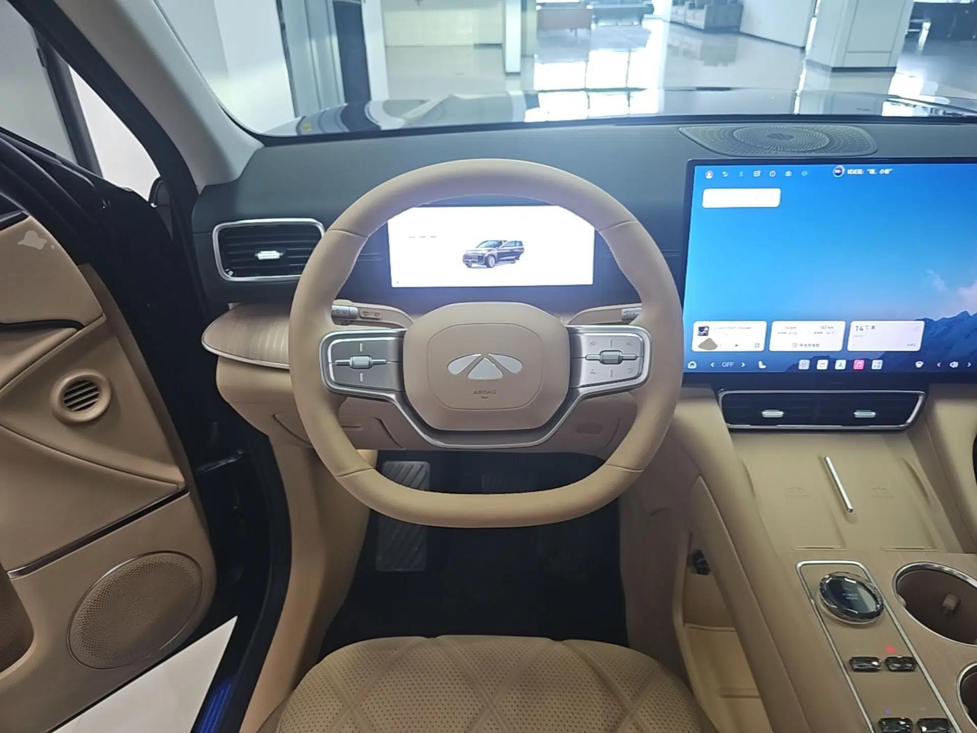 Chery T11 2026 Model 220 All-Wheel Drive Dual IMAX Theater Edition — миниатюра 14