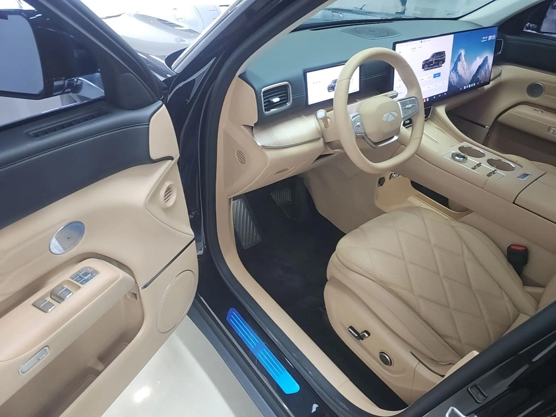 Chery T11 2026 Model 220 All-Wheel Drive Dual IMAX Theater Edition — миниатюра 19