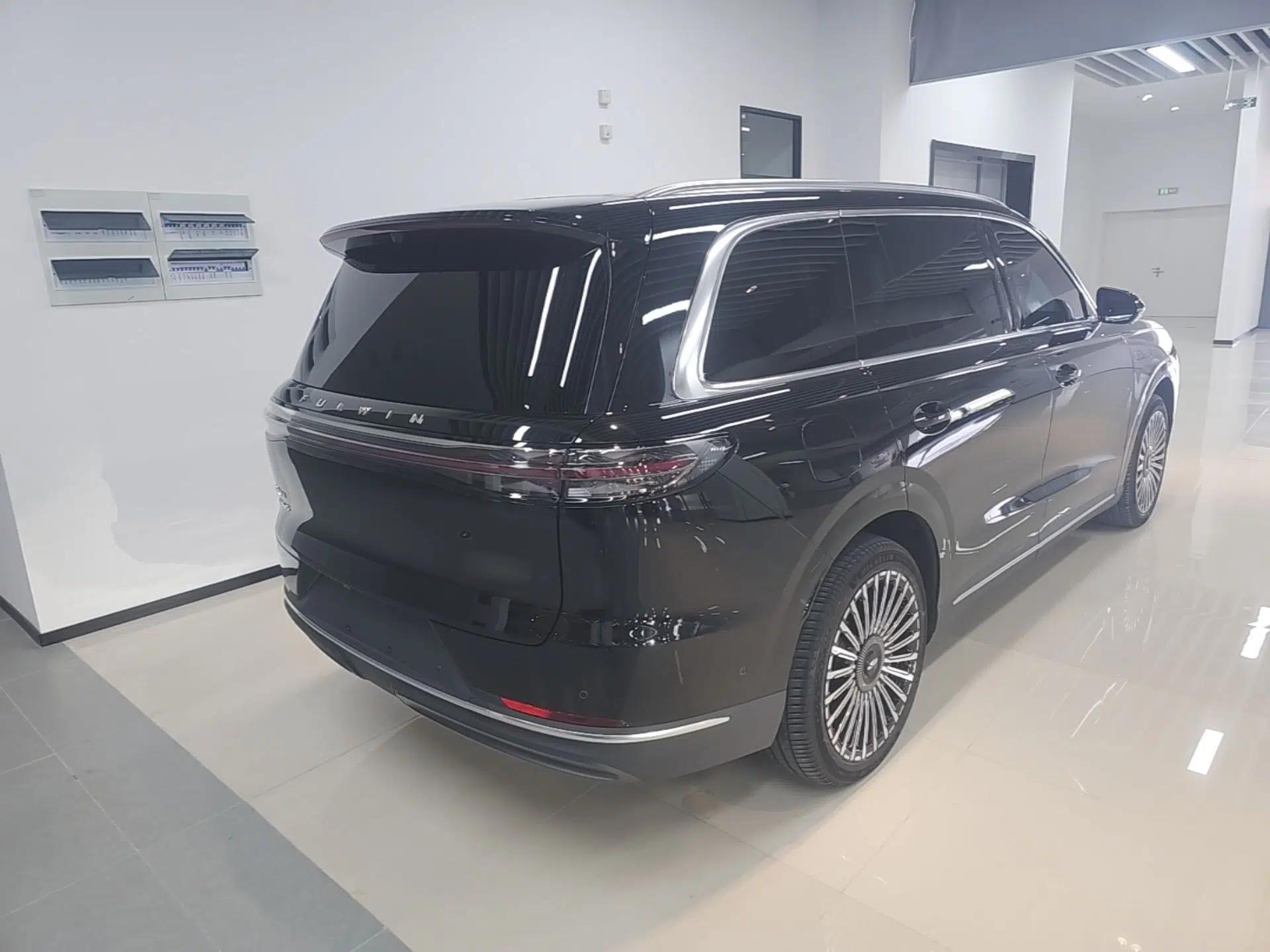 Chery T11 2026 Model 220 All-Wheel Drive Dual IMAX Theater Edition — миниатюра 6