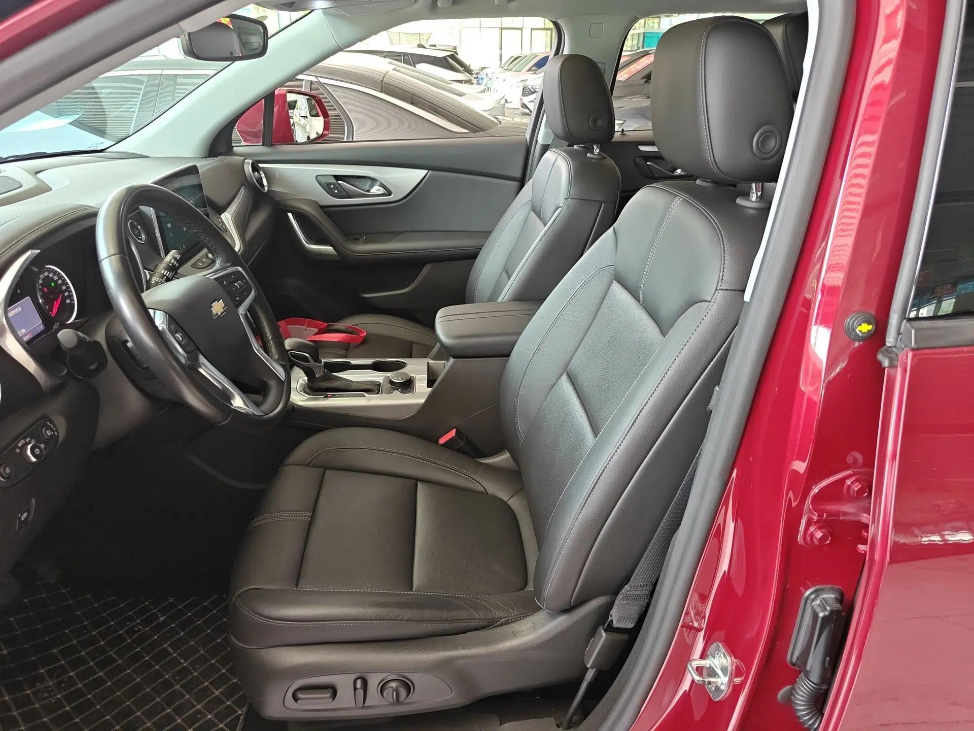 Chevrolet Blazer 2020 650T 7-Seater WEI Version — миниатюра 18