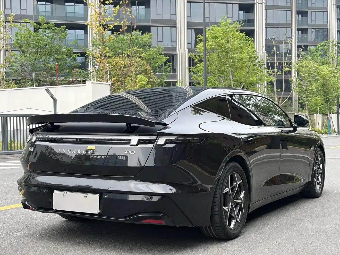 Lynk & Co Z10 2024 Model 95kWh 806km Rear-wheel Drive Intelligent Driving Max — миниатюра 17