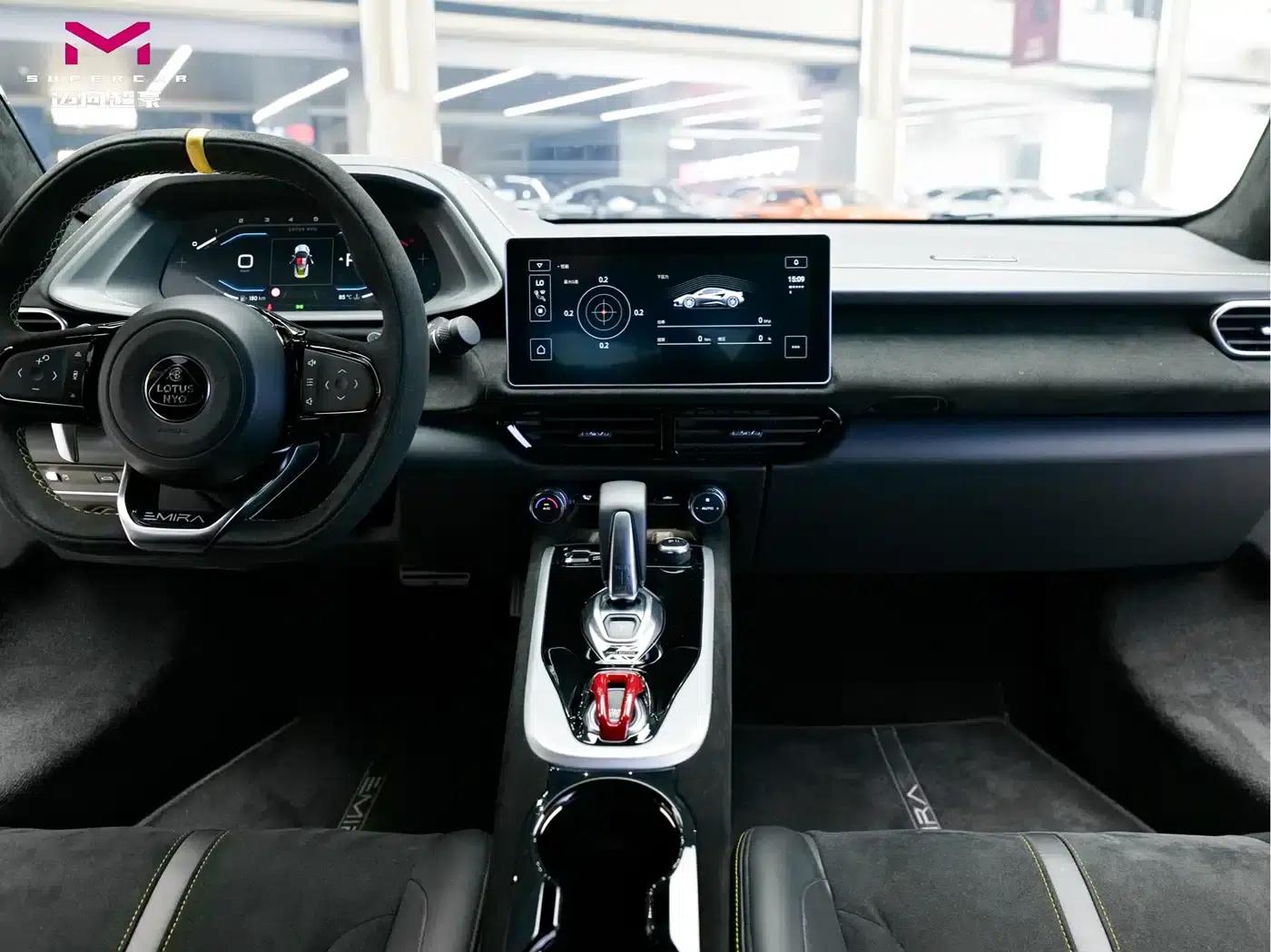 EMIRA 2021 2.0T DCT First Edition — миниатюра 12
