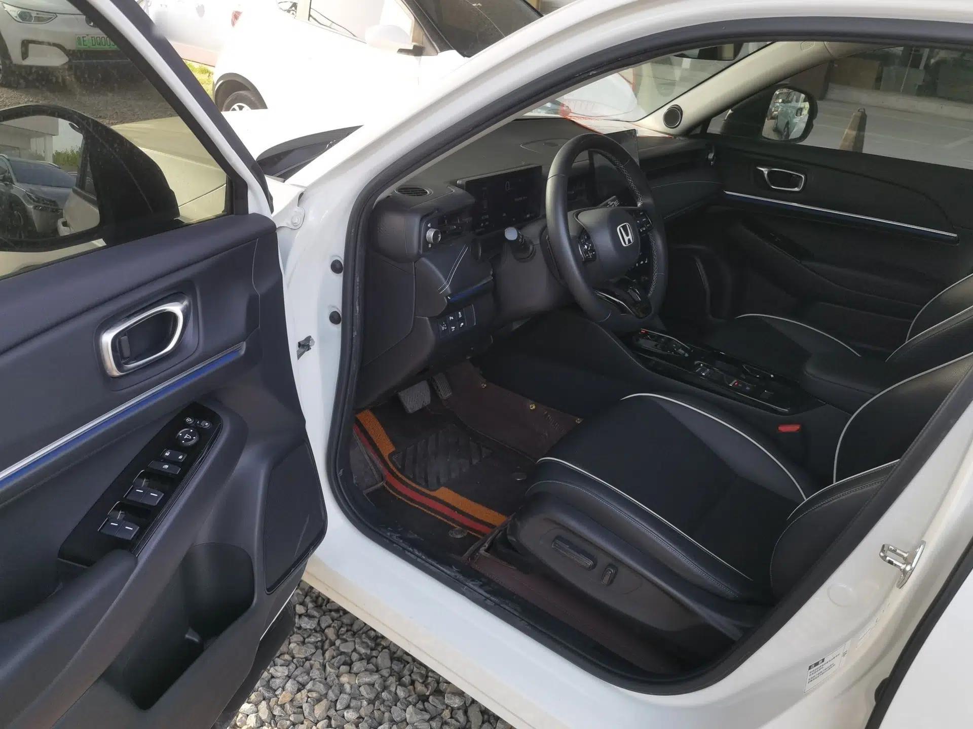 Honda e:NS1 2022 e-Chi Edition — миниатюра 18