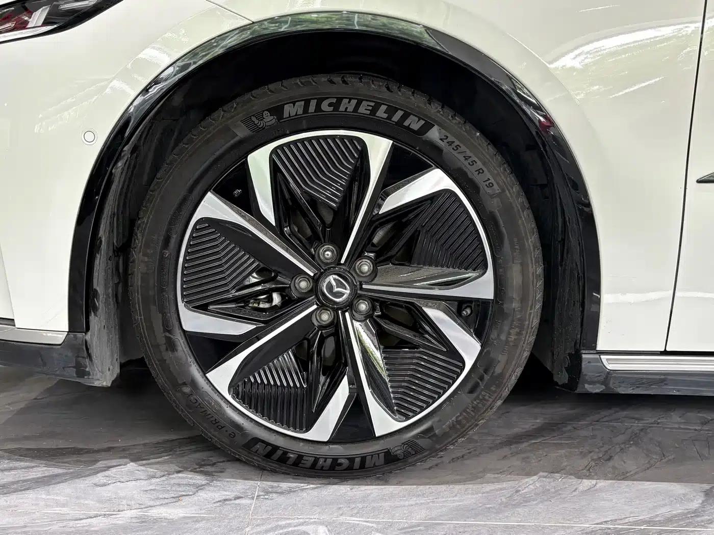 Mazda EZ-6 2024 Pure Electric 600 Smart Edition — миниатюра 26