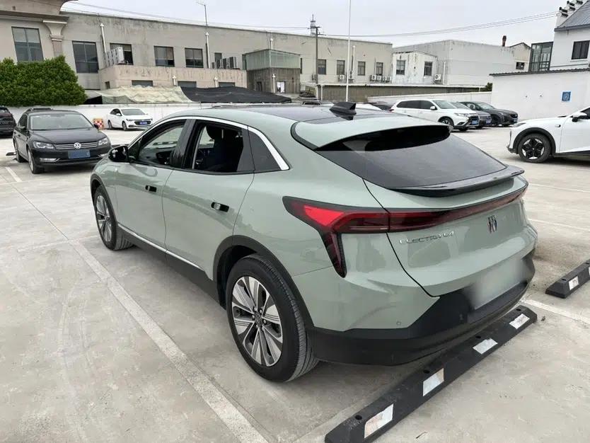 Buick E4 2023 Smart Edition — миниатюра 10