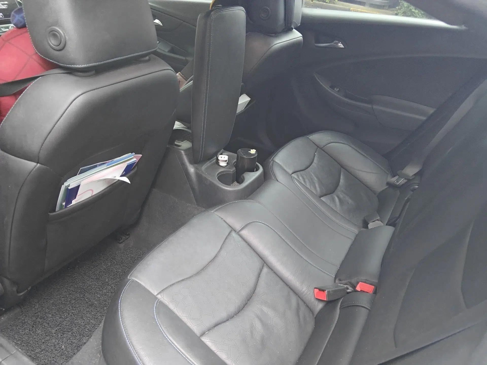 Buick VELITE 5 2017 Urban Extended-Range Model — миниатюра 18
