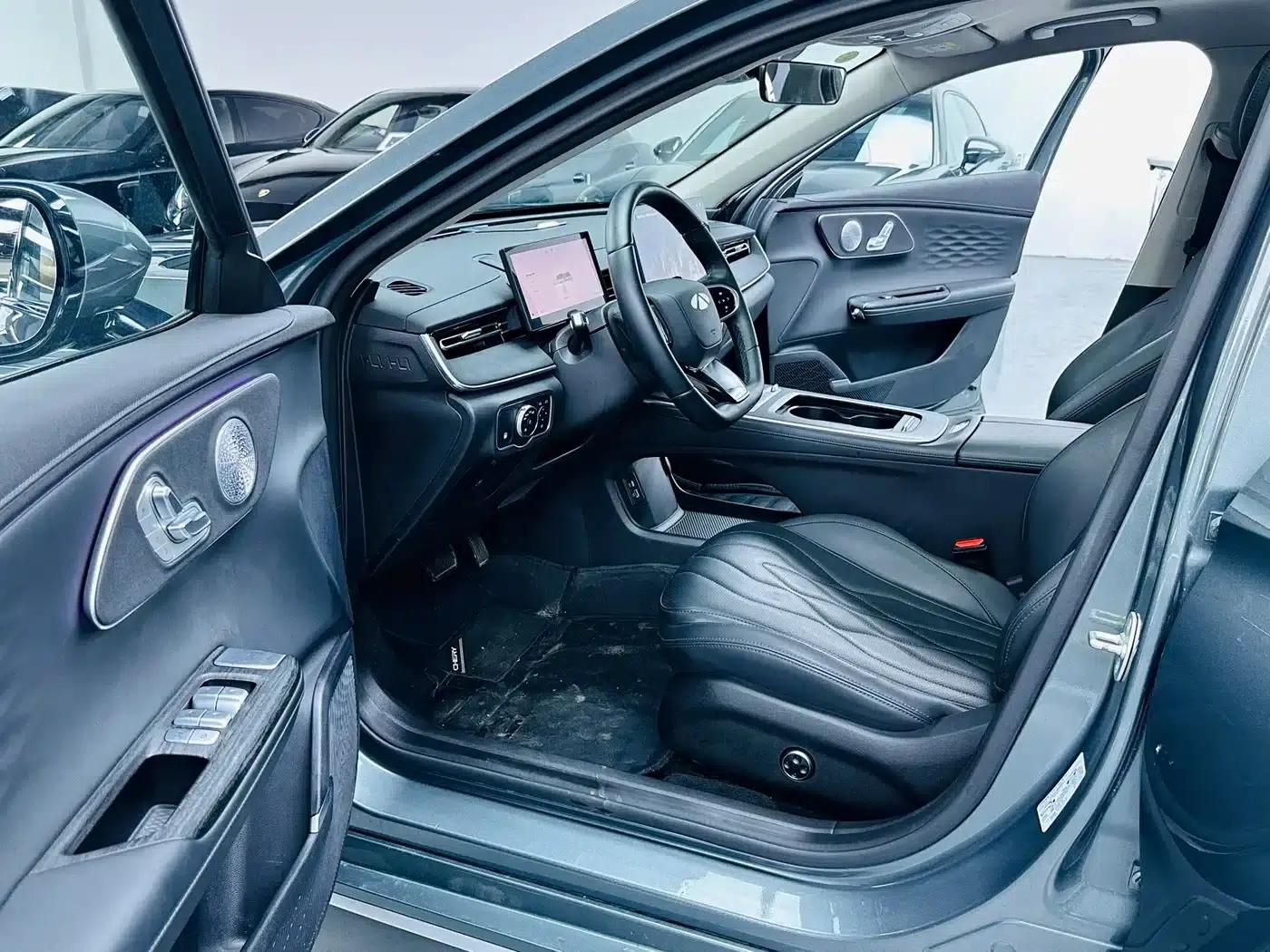 Fengyun A8L 2025 1.5TGDI 145km Luxury Edition — миниатюра 4