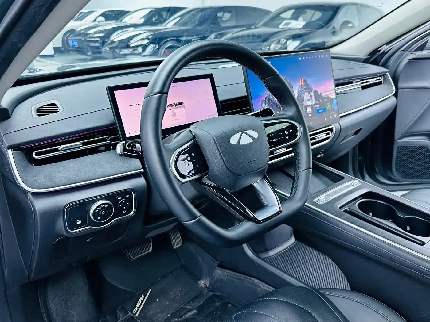 Fengyun A8L 2025 1.5TGDI 145km Luxury Edition — миниатюра 5