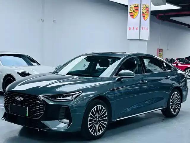 Fengyun A8L 2025 1.5TGDI 145km Luxury Edition