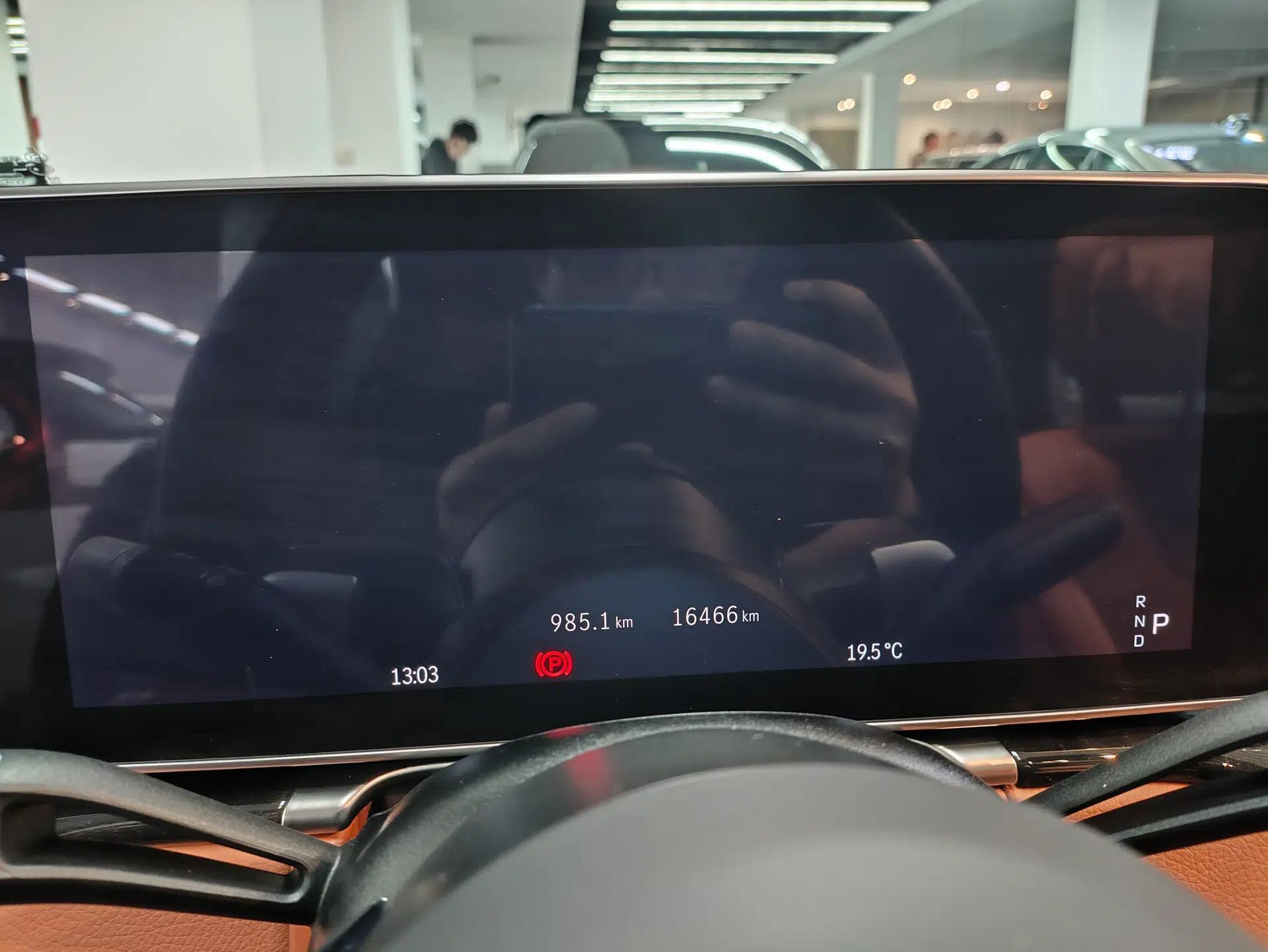 Mercedes-Benz S-Class New Energy 2023 S 450 e L Plug-in Hybrid Sedan — миниатюра 12