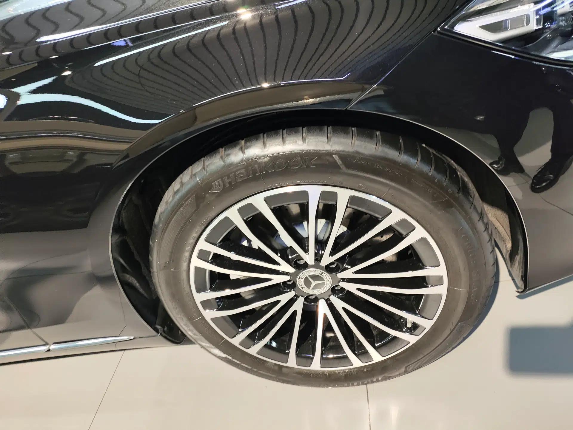 Mercedes-Benz S-Class New Energy 2023 S 450 e L Plug-in Hybrid Sedan — миниатюра 7