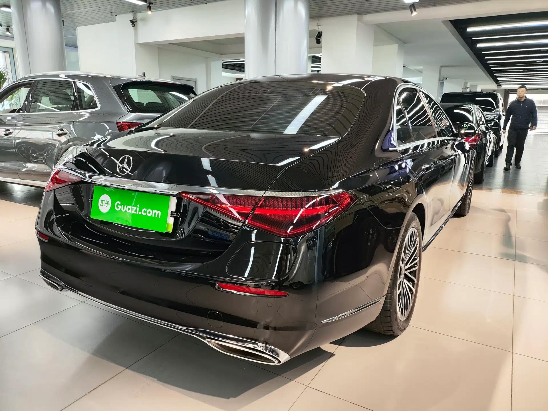 Mercedes-Benz S-Class New Energy 2023 S 450 e L Plug-in Hybrid Sedan — миниатюра 9