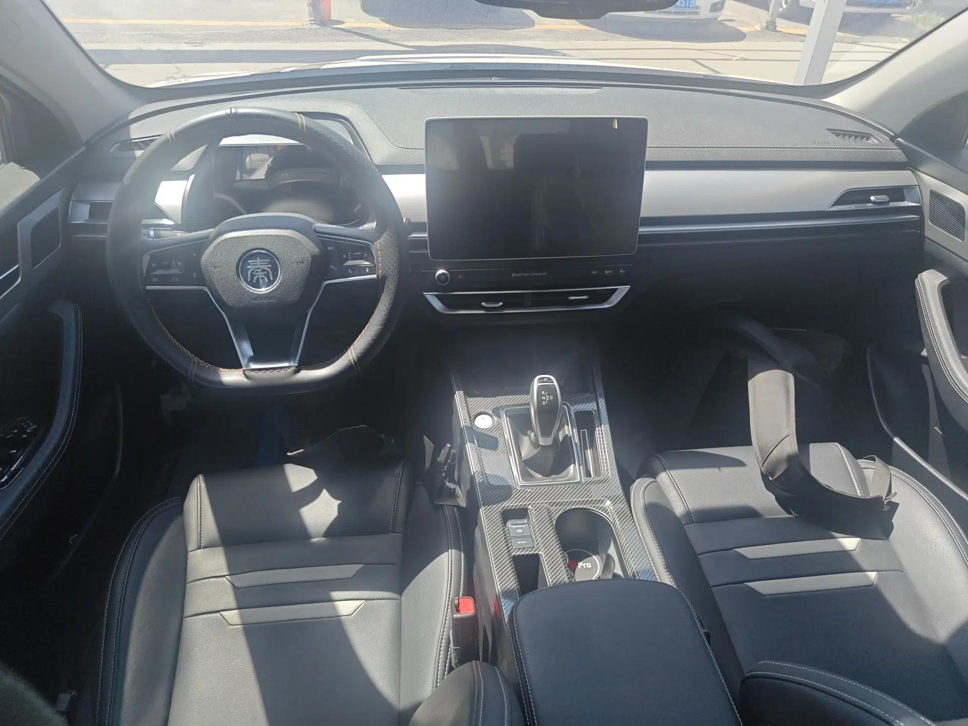 BYD Qin Pro 2019 Super Edition 1.5TI Automatic Smart Connect Enjoyment Model China VI Standard — миниатюра 13