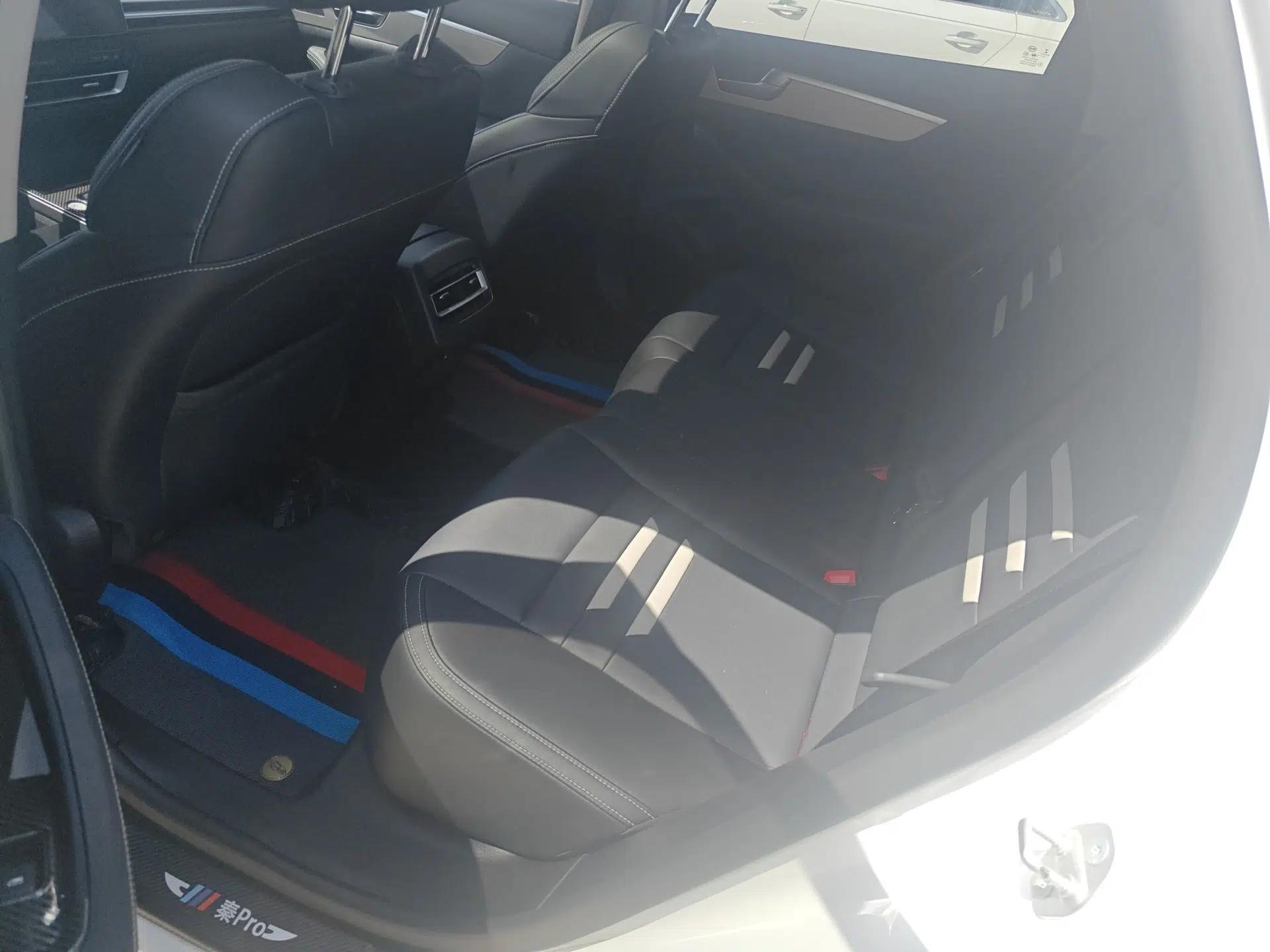 BYD Qin Pro 2019 Super Edition 1.5TI Automatic Smart Connect Enjoyment Model China VI Standard — миниатюра 20