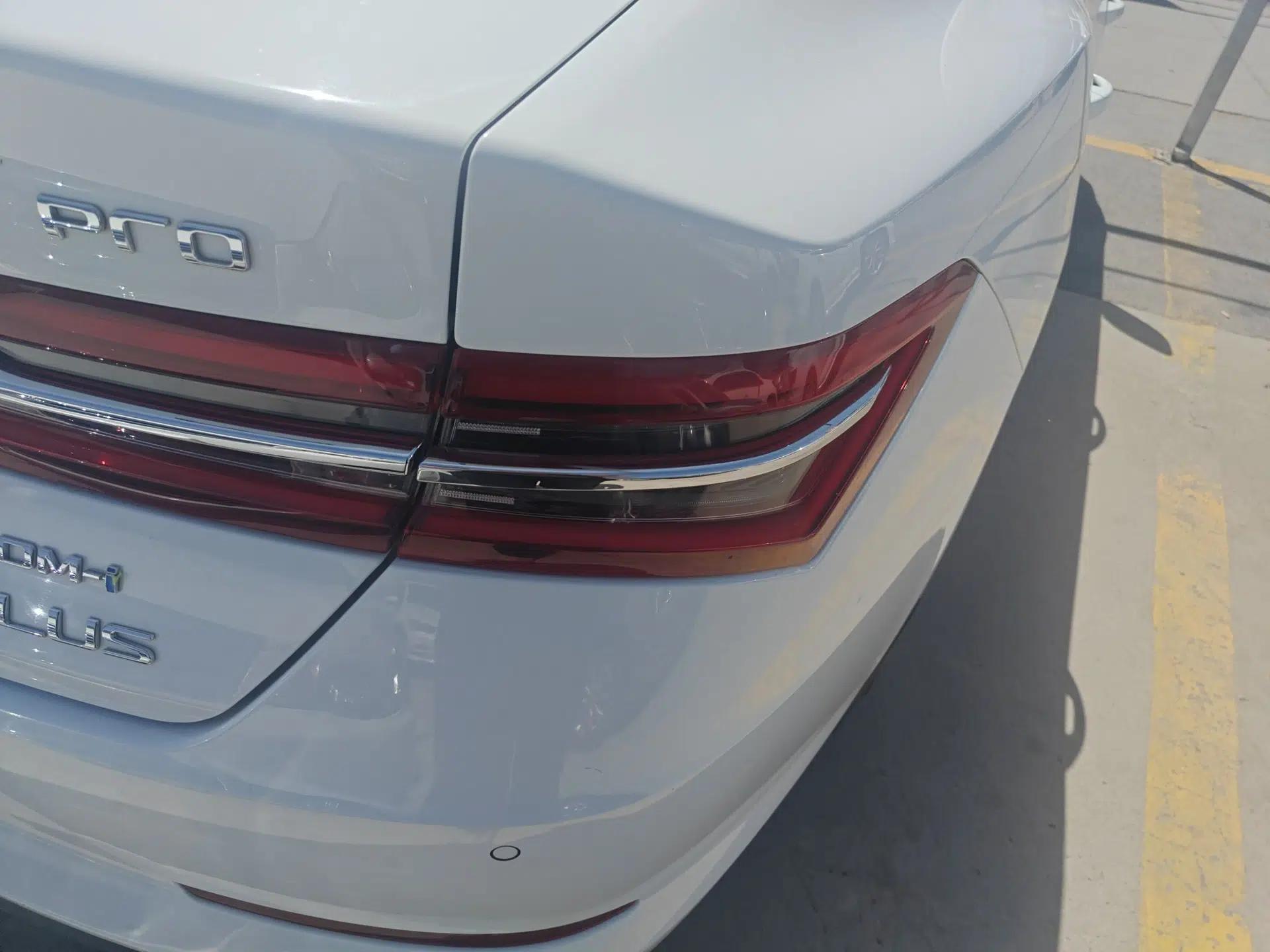 BYD Qin Pro 2019 Super Edition 1.5TI Automatic Smart Connect Enjoyment Model China VI Standard — миниатюра 7