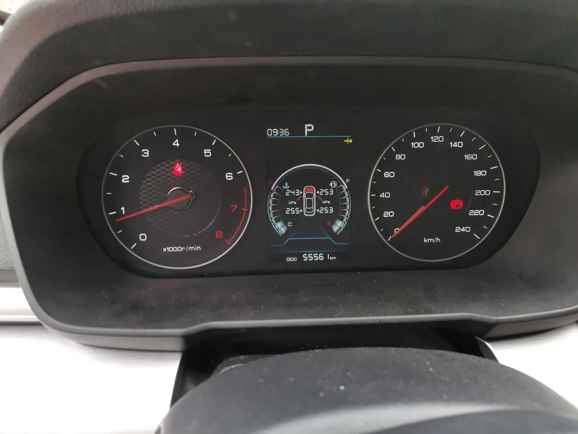 BYD Qin 2019 1.5L Automatic Luxury Model — миниатюра 12