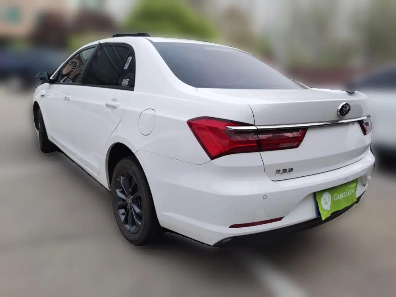 BYD Qin 2019 1.5L Automatic Luxury Model — миниатюра 4