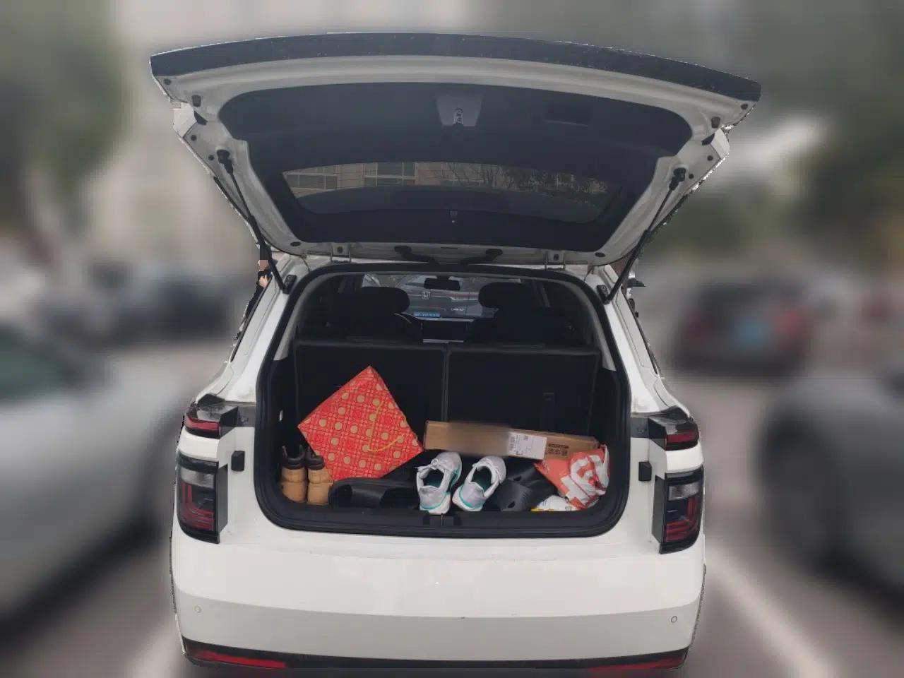 Baojun RM-5 2019 1.5T CVT Elite Version with 24-Hour Online Service 6 Seats — миниатюра 16