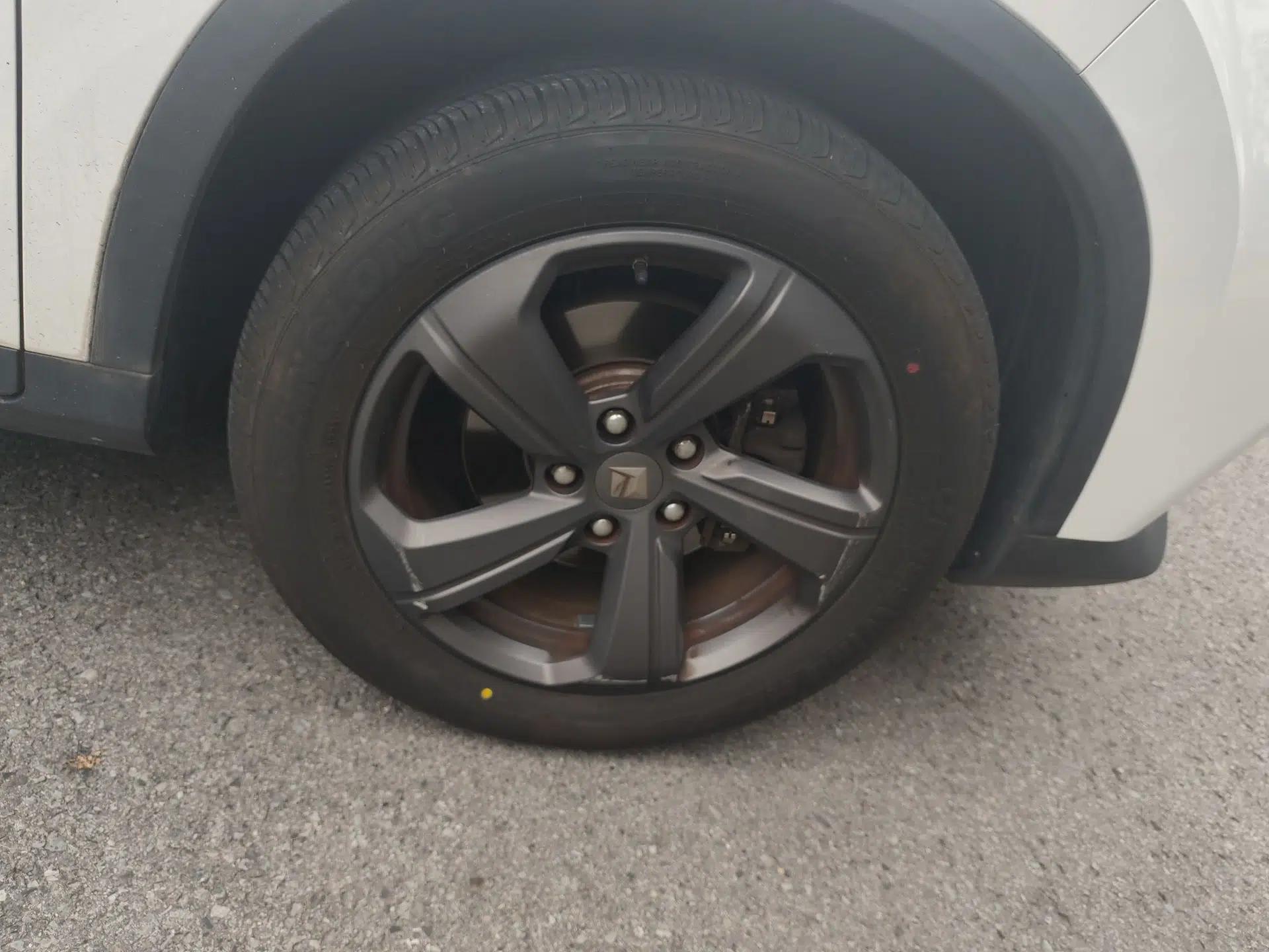 Baojun RM-5 2019 1.5T CVT Elite Version with 24-Hour Online Service 6 Seats — миниатюра 8