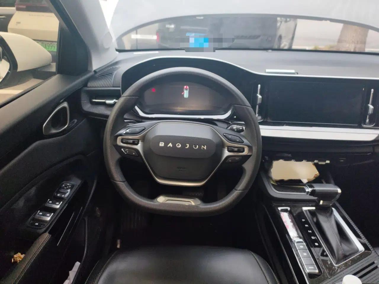 Baojun RM-5 2019 1.5T CVT Elite Version with 24-Hour Online Service 6 Seats — миниатюра 9