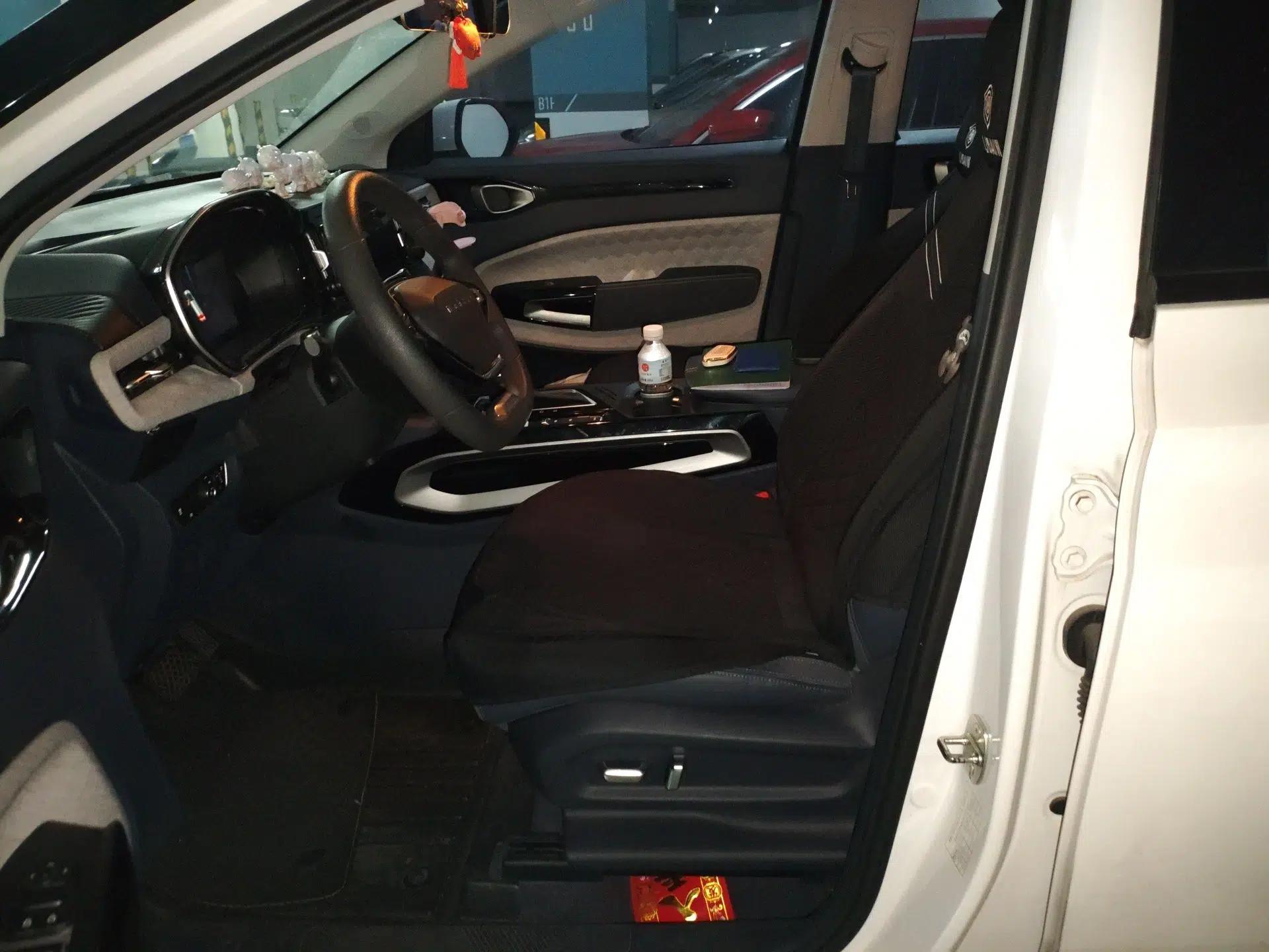 Baojun RM-5 2019 1.5T CVT 24-Hour Online Luxury Version 7 Seats — миниатюра 12