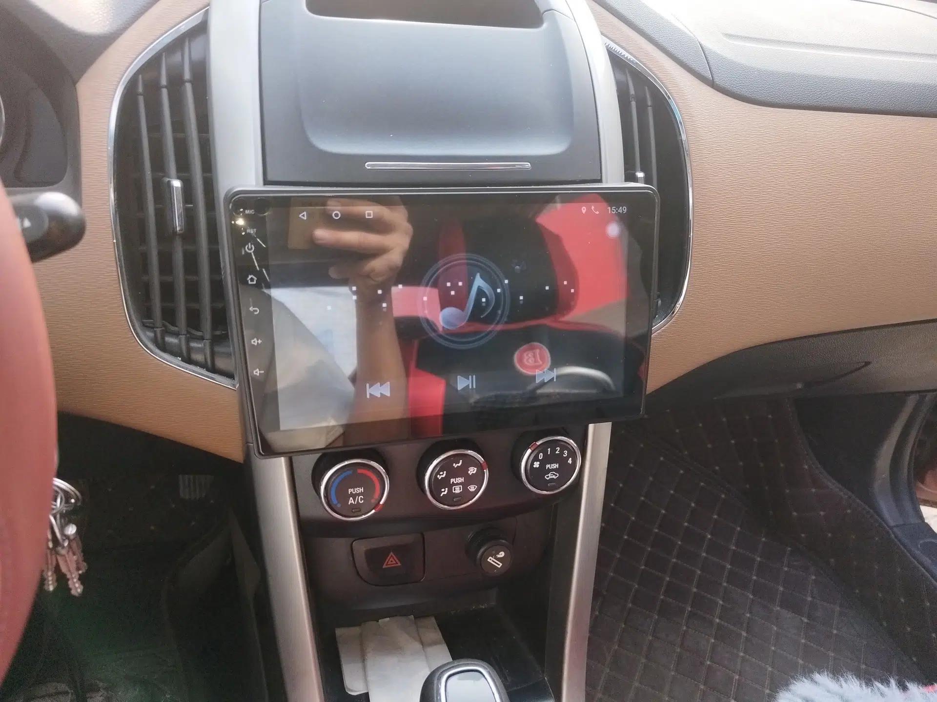 Baojun 630 2013 1.5L automatic comfort version — миниатюра 14