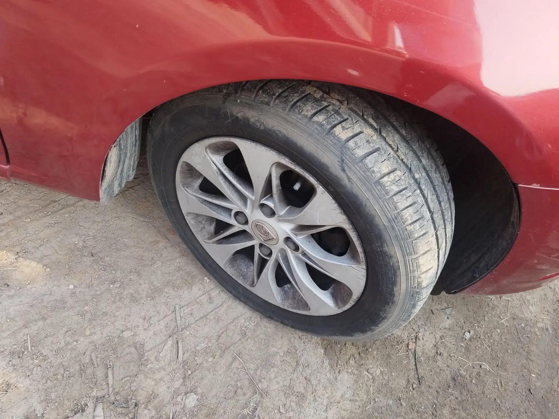 Baojun 630 2013 1.5L automatic comfort version — миниатюра 8