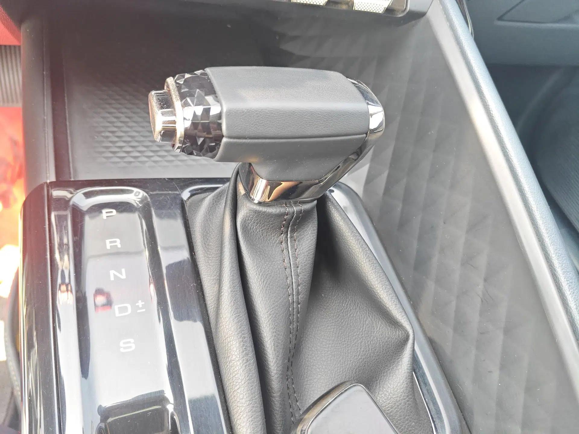 Baojun RC-5 2020 1.5T CVT Smart Shine Prestige Edition — миниатюра 17