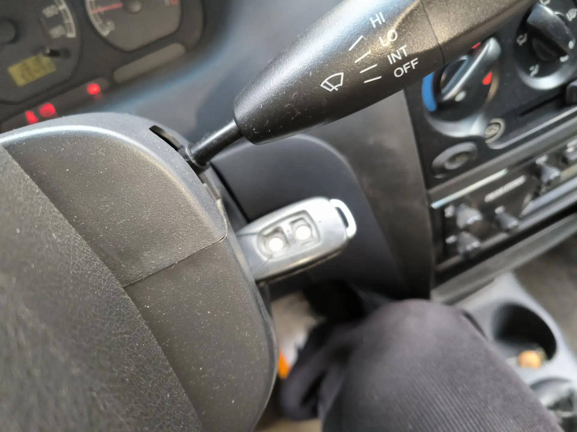 Baojun Lechi 2012 Revised 1.0L Manual P-TEC Standard Edition — миниатюра 9